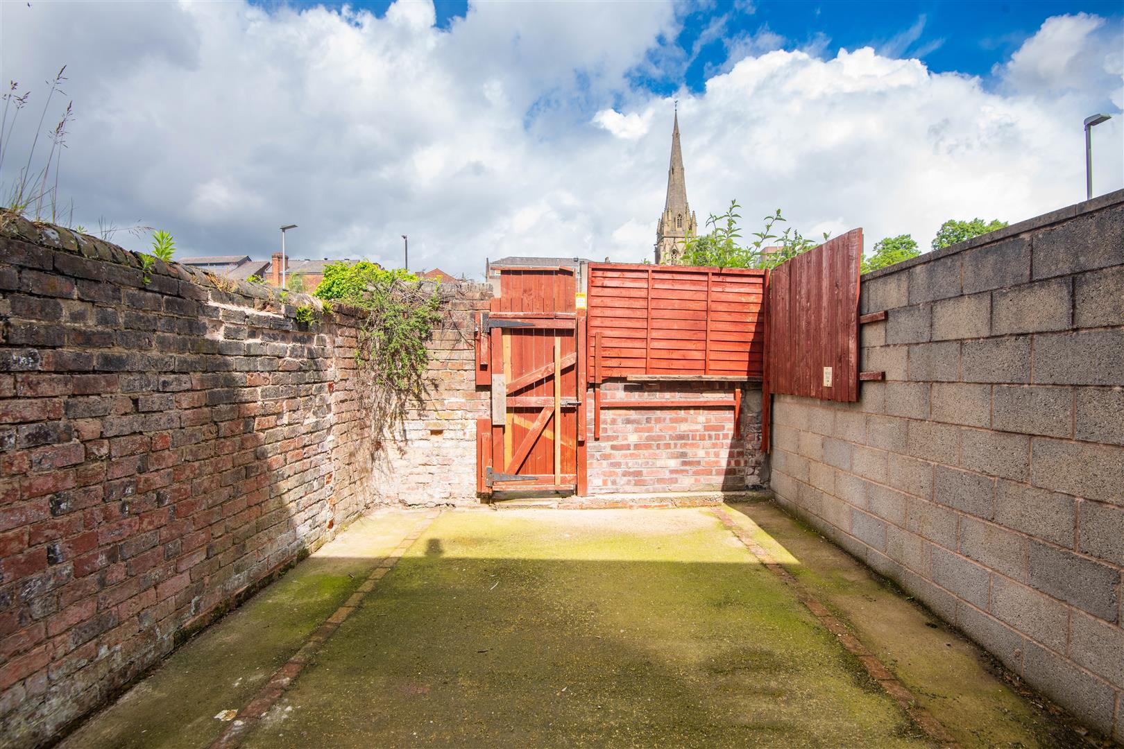 Wolseley Place, Preston